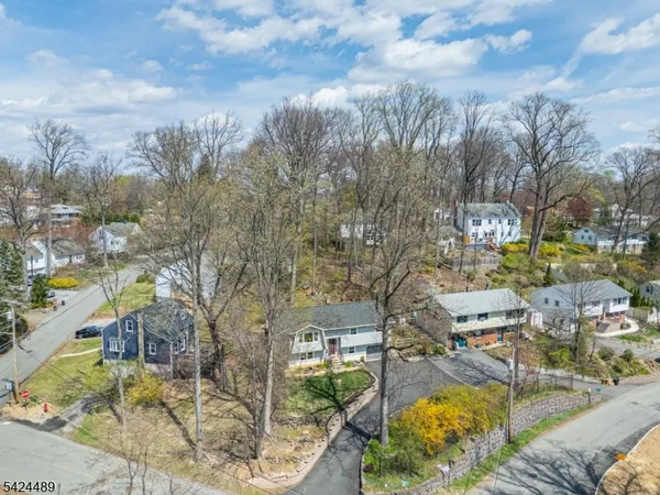 $575,000 | 1 Eldridge Road, Mount Tabor, NJ 07878