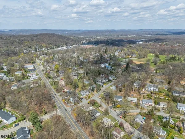 $575,000 | 1 Eldridge Road, Mount Tabor, NJ 07878