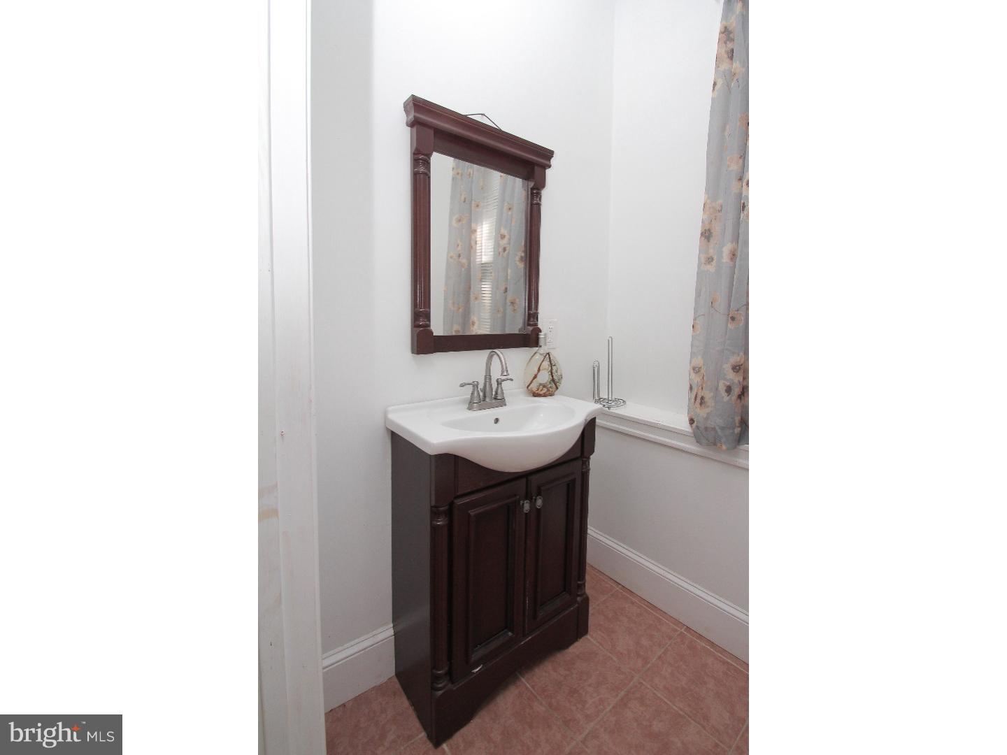 4063 West Ford Road Philadelphia, PA 19131 - Photo 14 of 25 Gallery Image 14