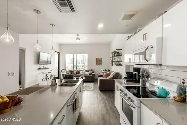 $439,900 | 1130 North 2nd Street, Unit 308, Phoenix, AZ 85004