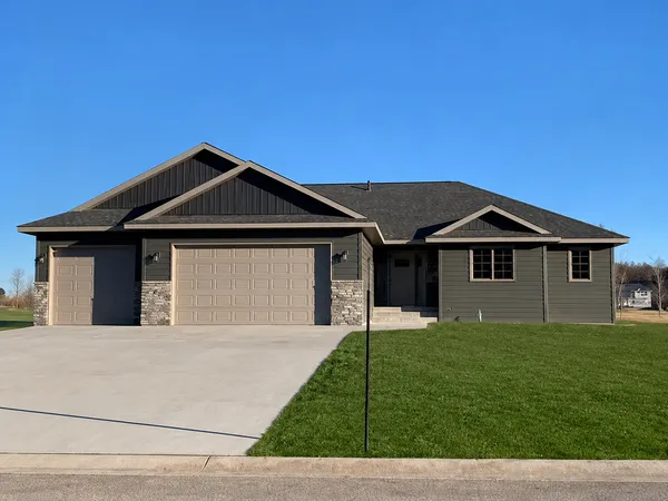 $514,900 | 4857 Chainview Drive Northwest, Alexandria, MN 56308