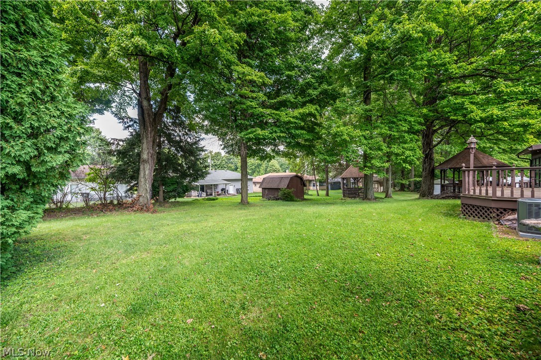 2882 Decamp Road Youngstown, OH 44511 - Photo 38 of 44 Featuring Gazebo and Shed