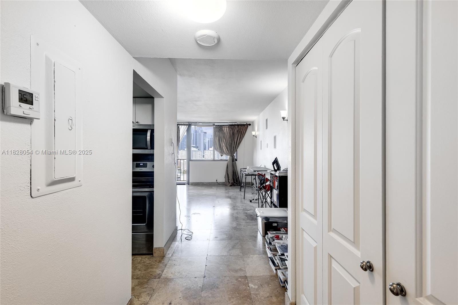 520 Brickell Key Drive, Unit A1817 Miami, FL 33131 - Photo 2 of 20