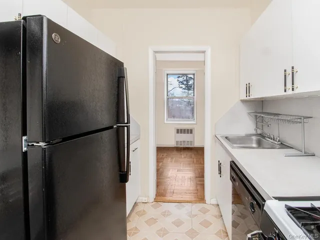 $234,900 | 679 West 239th Street, Unit 1C | Riverdale