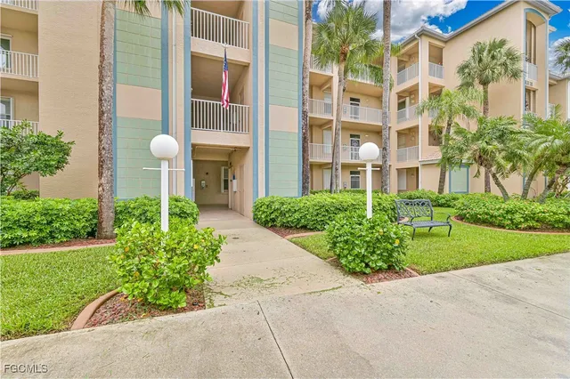 $275,000 | 14101 Brant Point Circle, Unit 3204, Fort Myers, FL 33919