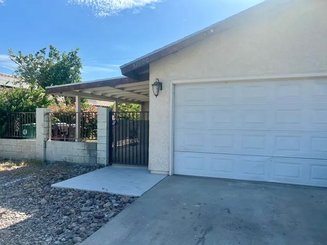 a view of a outdoor space