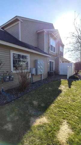 $225,000 | 4970 149th Street North, Unit 3, Hugo, MN 55038