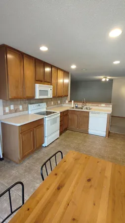 $215,000 | 4970 149th Street North, Unit 3, Hugo, MN 55038