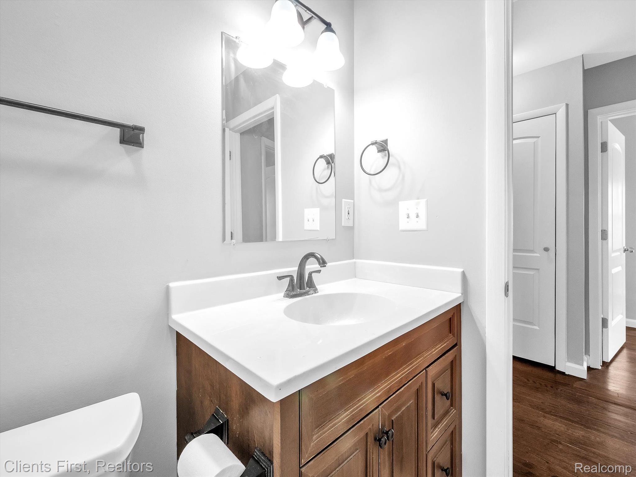 4405 Howe Road Wayne, MI 48184 - Photo 13 of 22 Gallery Image 13