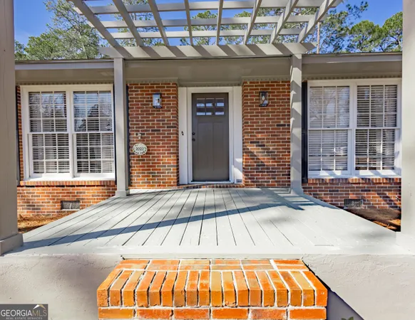 a backyard of a house