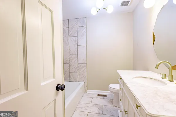 $424,000 | 2020 Murray Avenue, Tifton, GA 31794