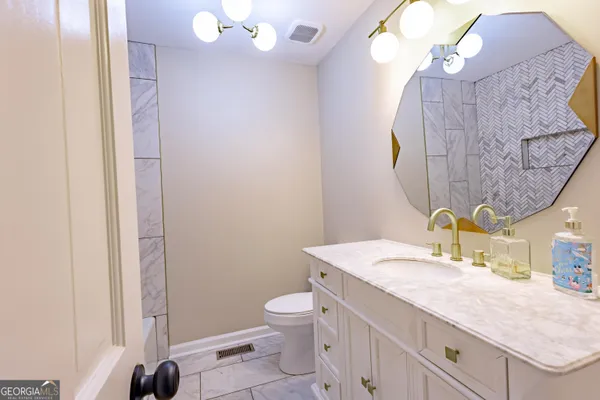 $424,000 | 2020 Murray Avenue, Tifton, GA 31794