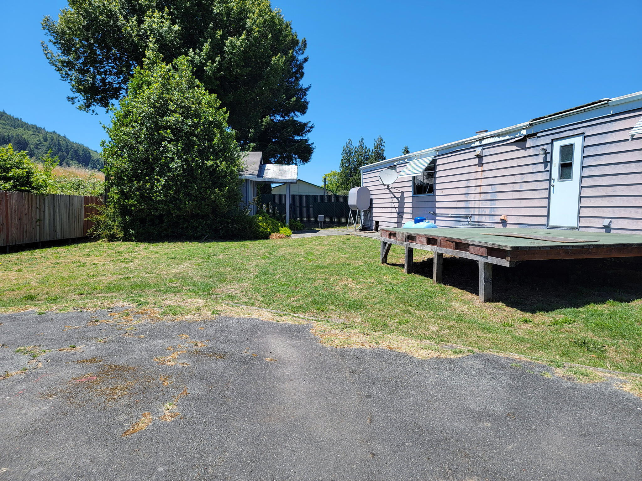 390 Terwer Riffle Road Klamath, CA 95548 - Photo 8 of 34