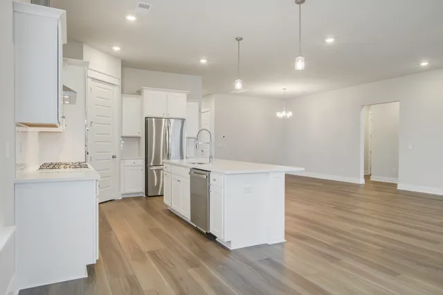 $2,600 | 412 Parish Farms Drive, Summerville, SC 29486