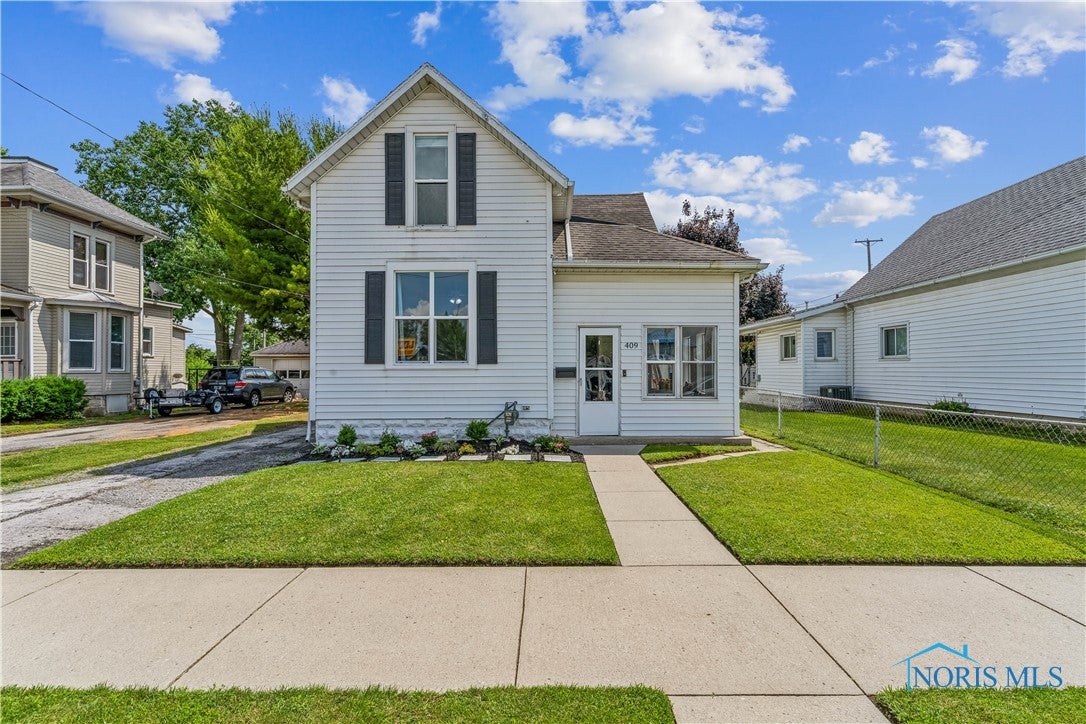 409 Center Street Findlay, OH 45840 - Photo 1 of 19 Gallery Image 1