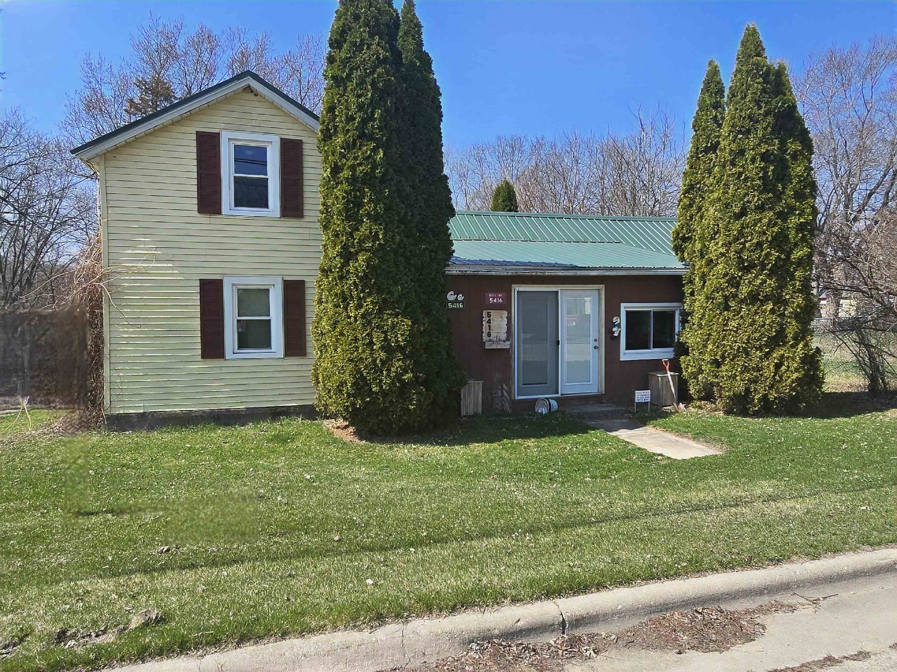 5416 South County Rd D Road Afton, WI 53501 - Photo 2 of 32