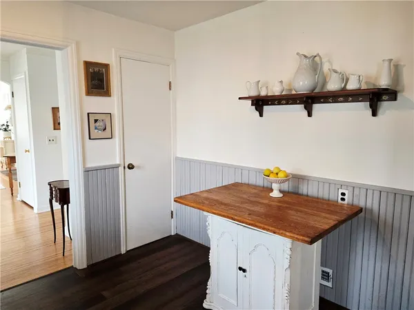 $199,000 | 145 Pontiac Drive, Irondequoit, NY 14617