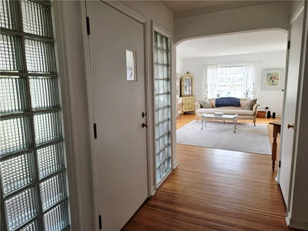 $199,000 | 145 Pontiac Drive, Irondequoit, NY 14617