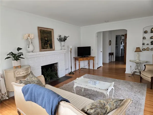 $199,000 | 145 Pontiac Drive, Irondequoit, NY 14617