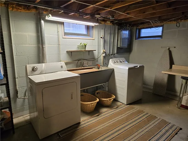 $199,000 | 145 Pontiac Drive, Irondequoit, NY 14617