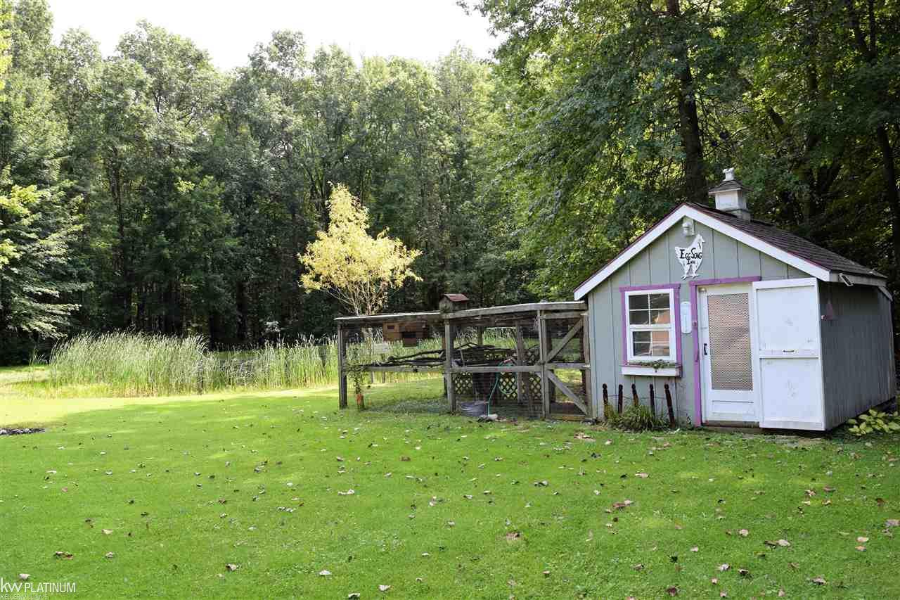 9115 Folkert Road Algonac, MI 48001 - Photo 22 of 31 31328712-21.JPG