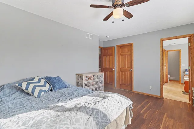 $425,000 | W10221 521st Avenue, Prescott, WI 54021