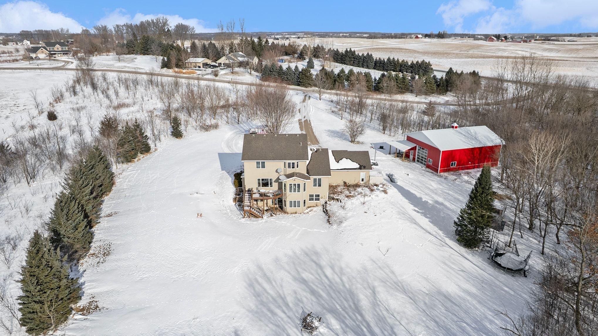 W10221 521st Avenue Prescott, WI 54021 - Photo 4 of 40