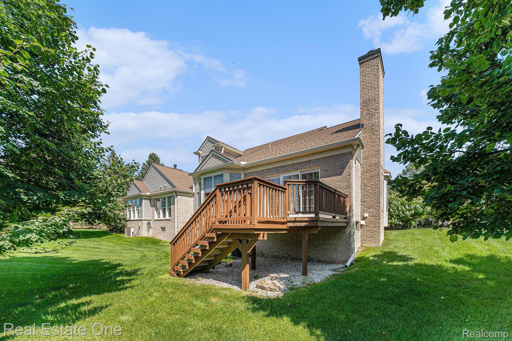 1689 Maple Creek Court Rochester, MI 48306 - Photo 25 of 25 BEAUTIFUL VIEW ON A CUL-DE-SAC LOT!