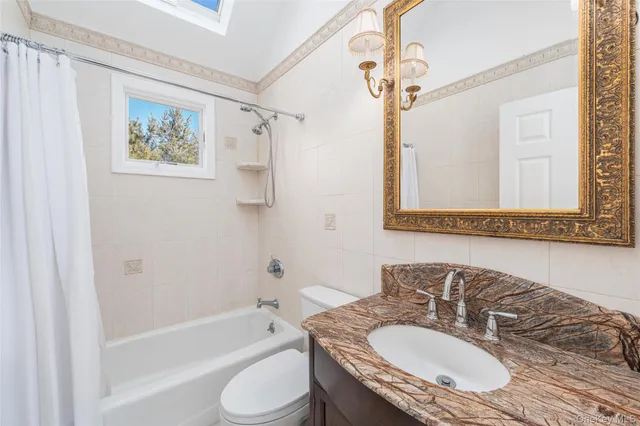 $995,000 | 15 Kingfish Court, Riverhead, NY 11901