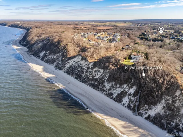 $995,000 | 15 Kingfish Court, Riverhead, NY 11901