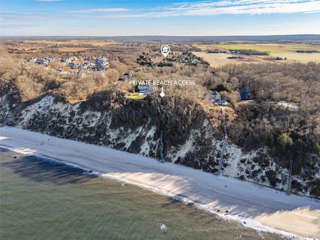 $995,000 | 15 Kingfish Court, Riverhead, NY 11901