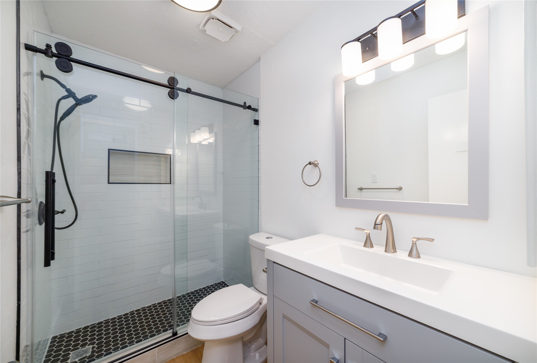 13055 High Star Drive Houston, TX 77072 - Photo 15 of 24