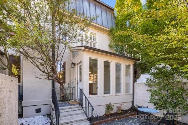 $1,139,000 | 153 Perrin Place, Unit 153, Charlotte, NC 28207