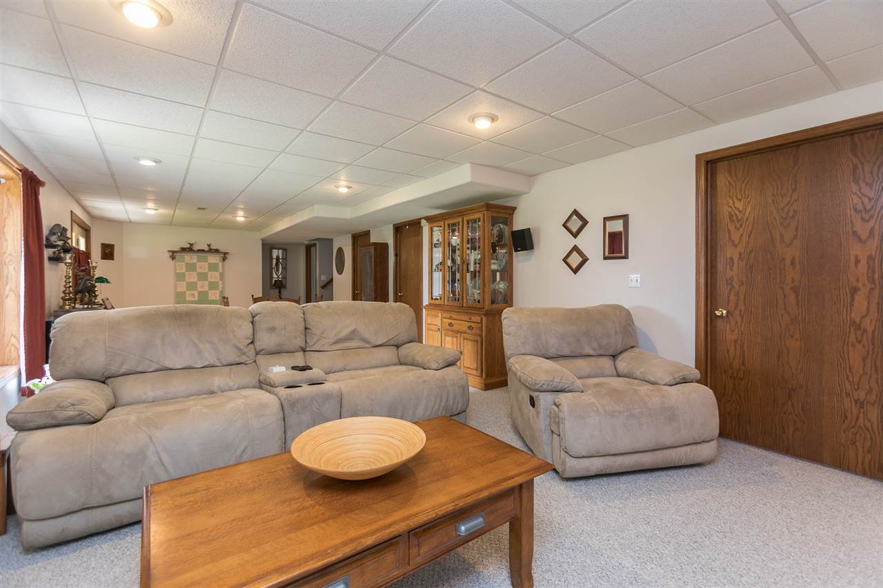 421 Elm Street Riverside, IA 52327 - Photo 35 of 42 Gallery Image 35