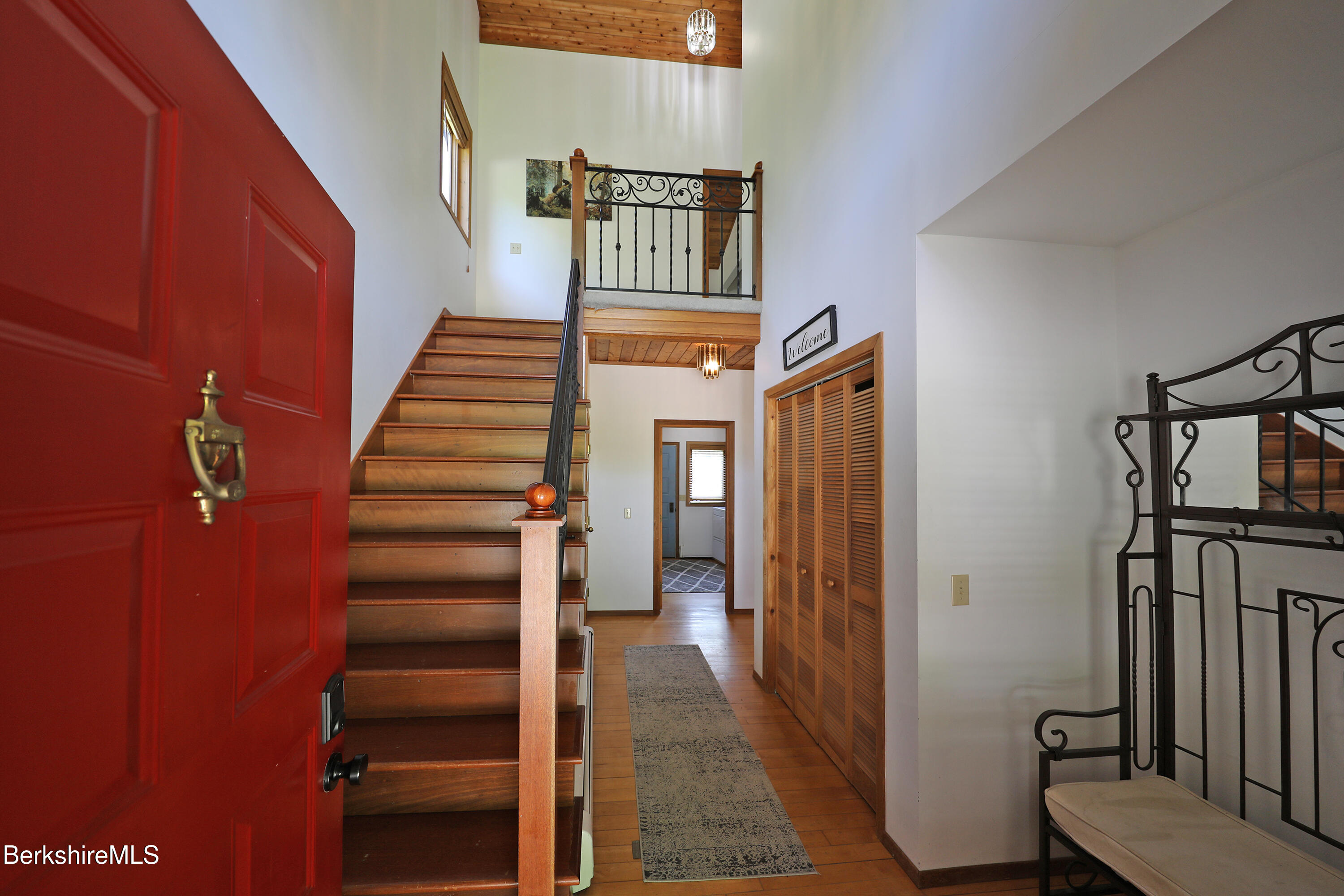 707 Benton Hill Road Becket, MA 01223 - Photo 8 of 56 Walk In