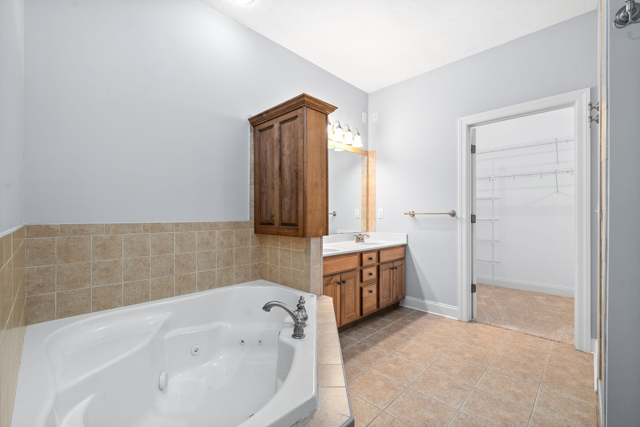 245 Cullom Way Clarksville, TN 37043 - Photo 28 of 74 a bathroom with a bathtub and a sink