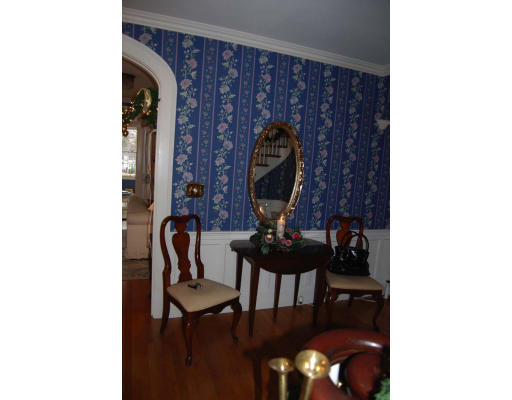 57 Garden Road Lowell, MA 01852 - Photo 5 of 18