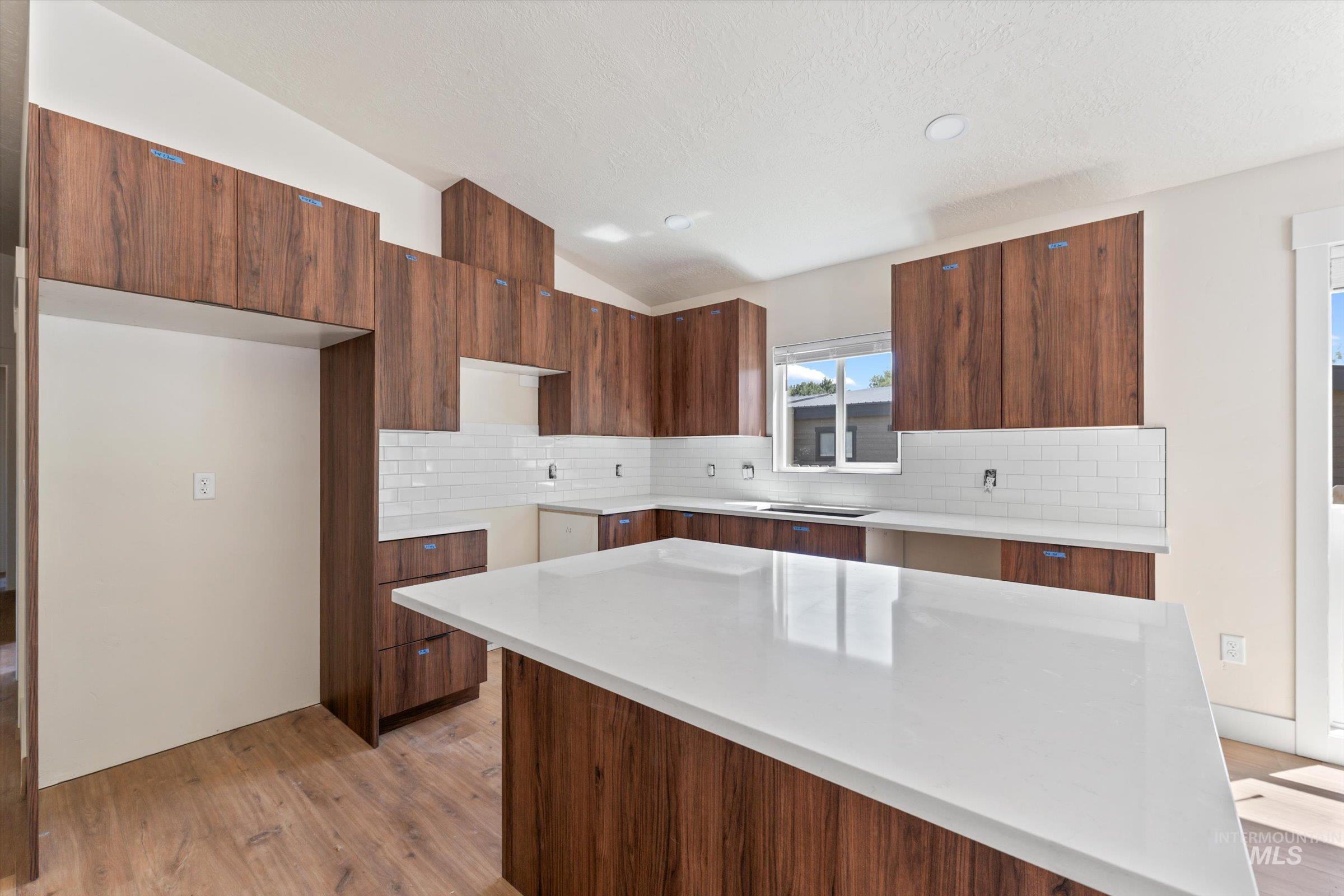 398 West London Street Middleton, ID 83644 - Photo 8 of 36