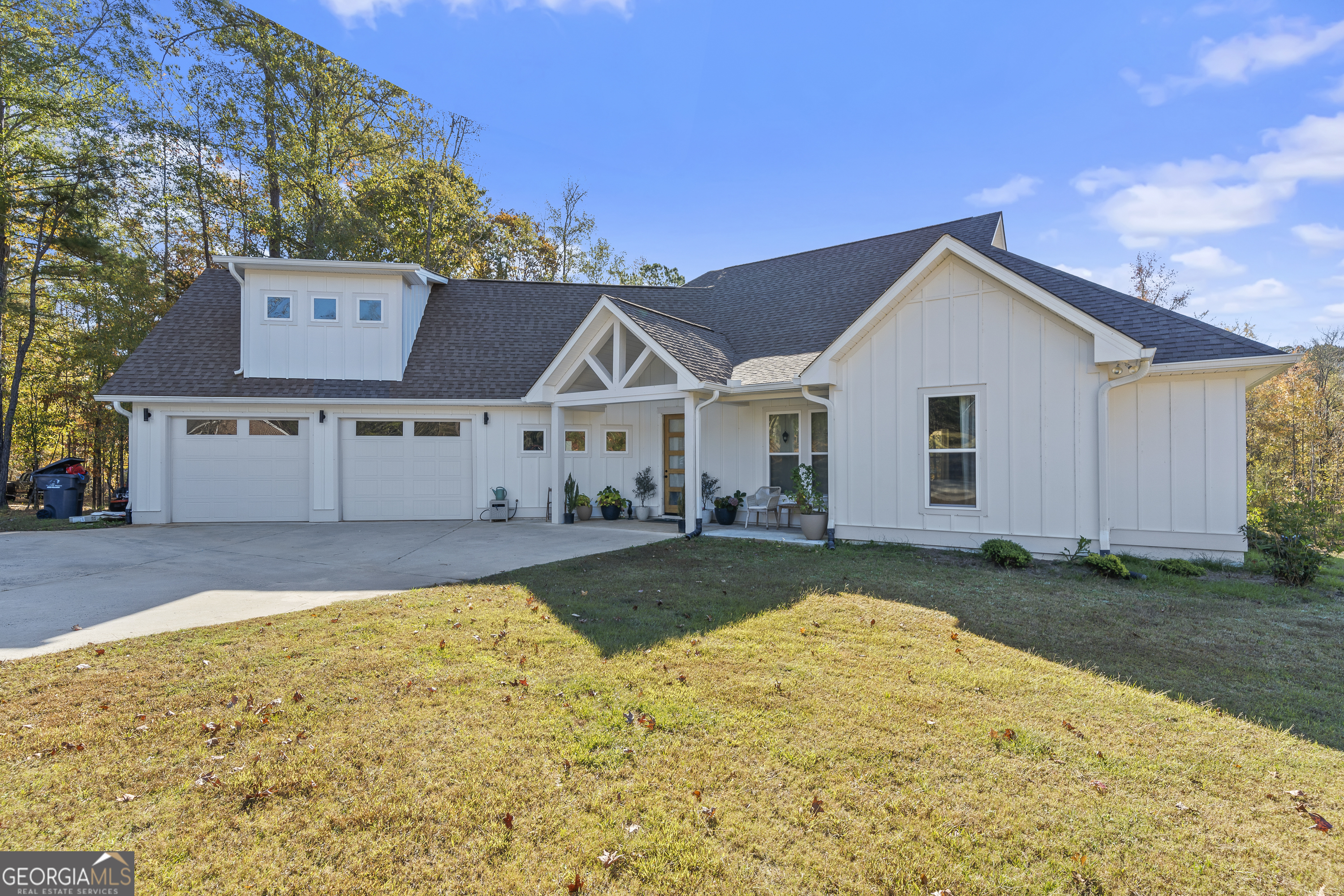 131 Cords Bridge Road Northeast Milledgeville, GA 31061 - Photo 1 of 46