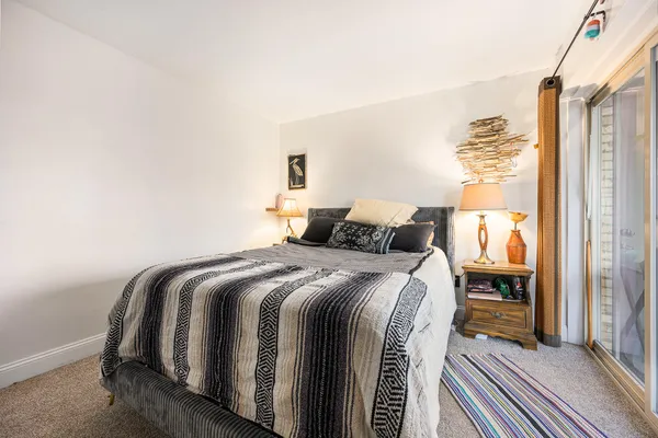 $110,000 | 722 West Kilgore Road, Unit 301, Kalamazoo, MI 49008