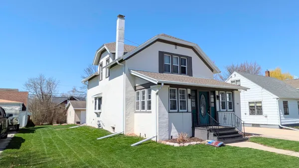 $249,900 | 223 Cleveland Street, Brillion, WI 54110