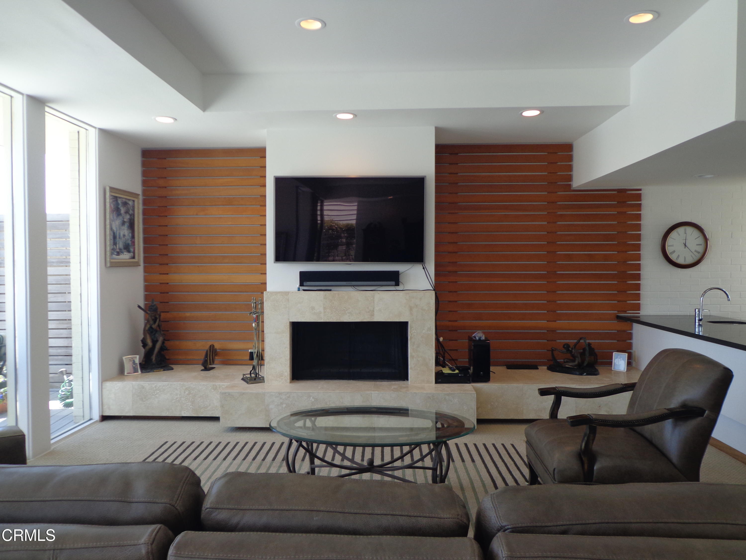 2440 Peninsula Road Oxnard, CA 93035 - Photo 7 of 27 Living Room
