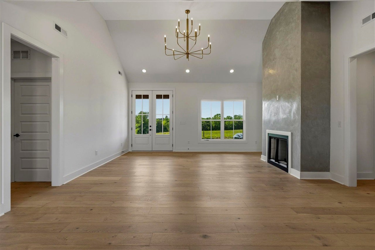 180 Karen Simpson Road Alvaton, KY 42122 - Photo 4 of 27 Gallery Image 4