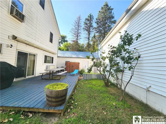 $289,900 | 296 Water Street, Pomfret, NY 14063