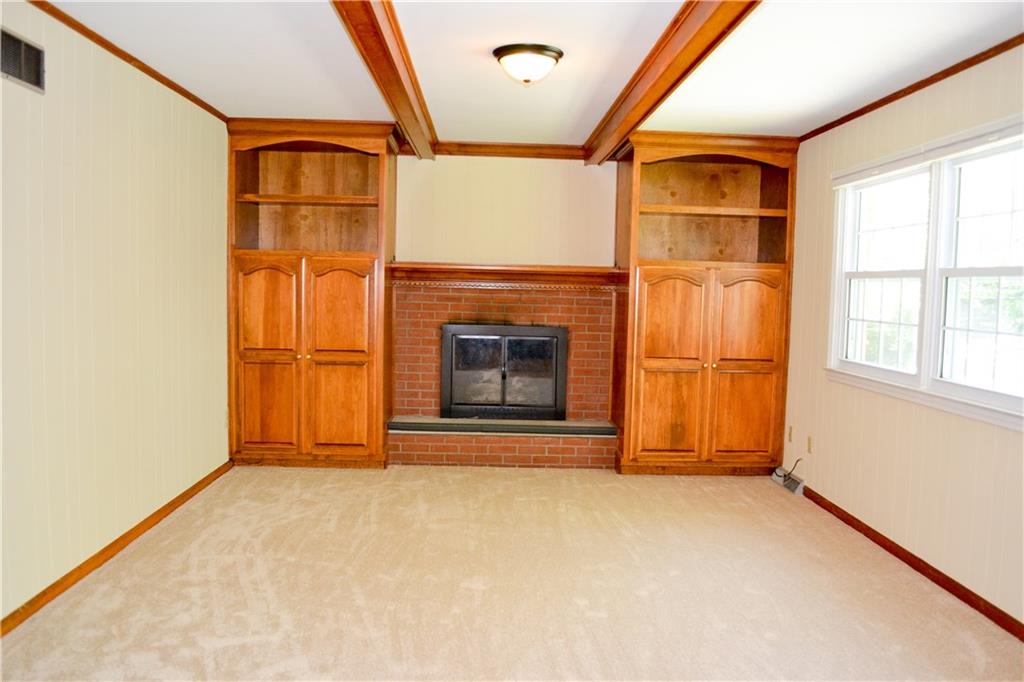 6136 Rucker Road Indianapolis, IN 46220 - Photo 5 of 24