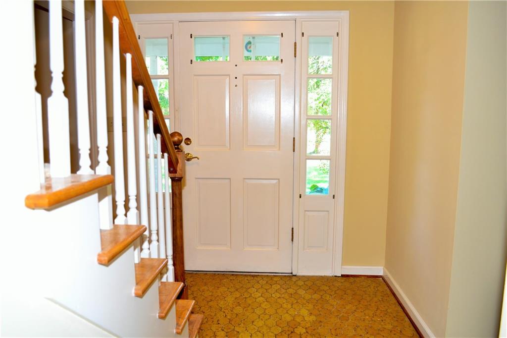 6136 Rucker Road Indianapolis, IN 46220 - Photo 8 of 24