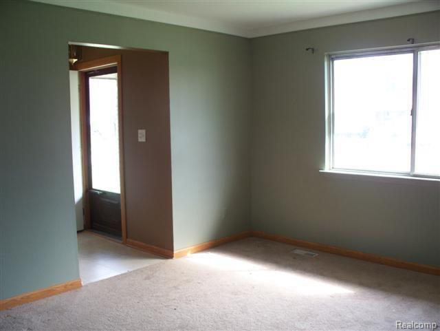 23776 Cedar Ridge Drive Romulus, MI 48174 - Photo 4 of 13 101_0180