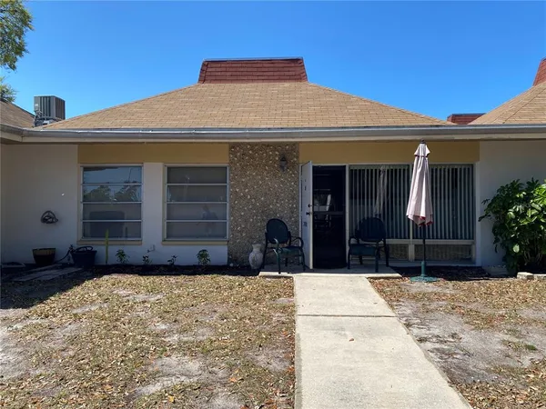 $1,400 | 4377 Tahitian Gardens Circle, Unit G, Holiday, FL 34691