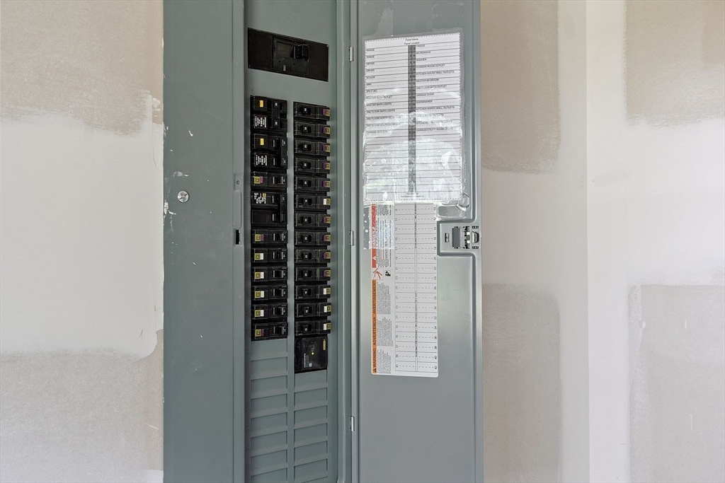 572 Pleasant Street Athol, MA 01331 - Photo 29 of 32