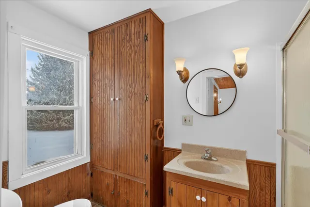 $215,000 | 9321 Ionia Road, Bellevue, MI 49021